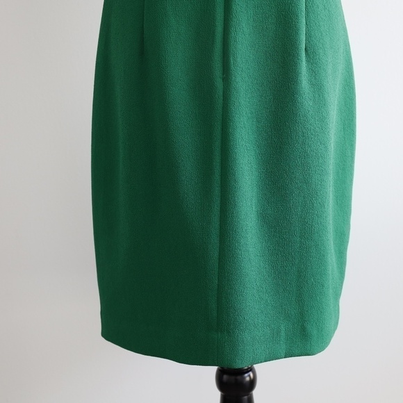 ⭐️HOST PICK⭐️ Trina Turk Sojourn 2 Dress - Picture 8 of 9